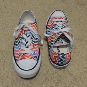 Rainbow chevron converse